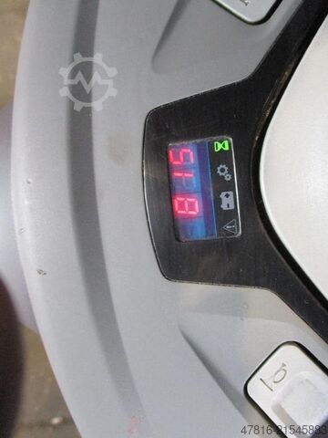 ручная гидравлическая тележка TOYOTA LWE180