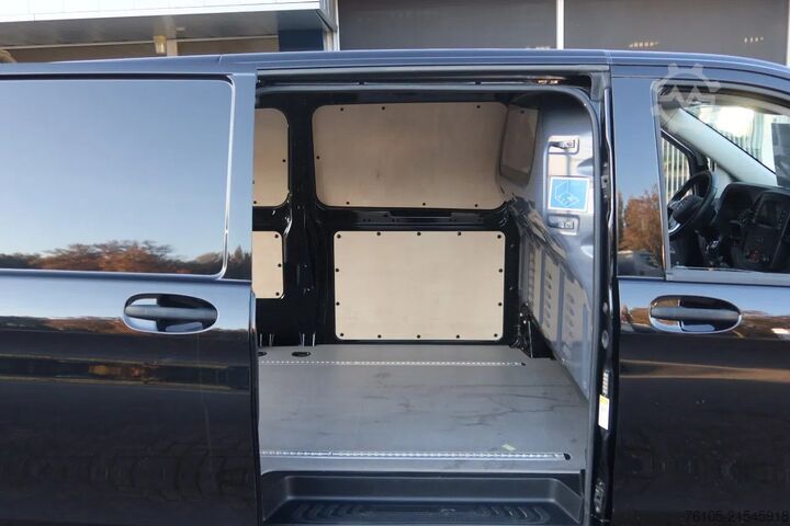 Furgoneta Mercedes-Benz Vito 116 CDI 29.500 euro