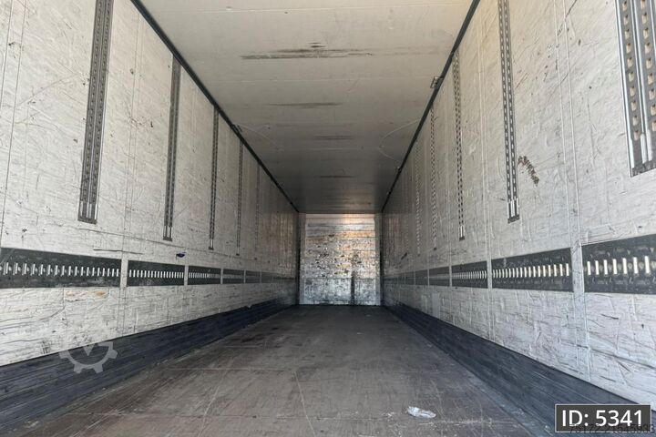 Maleta Schmitz Cargobull SCB/S3B / Double stock / Disk brakes