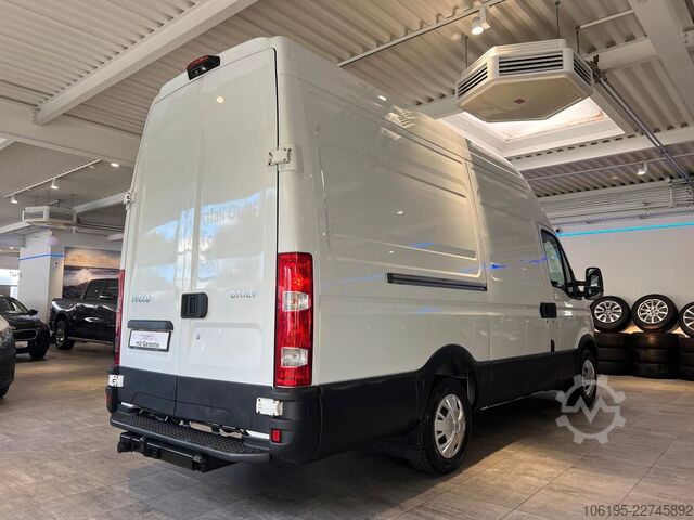Furgone a tetto alto IVECO Daily 35S17 3,0 HPI*Hoch+Lang*Luftfederung*1.Hd