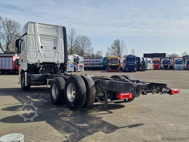 Chassis med førerhus Mercedes-Benz Actros 2663 Gigaspace 6x2 - Retarder - 4.90 WB ...