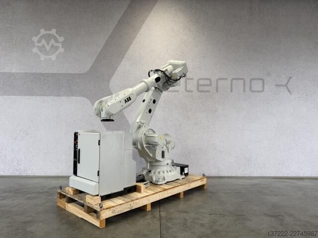 Ümberehitatud robot 1-aastase garantiiga ABB IRB 6700-150/3.20