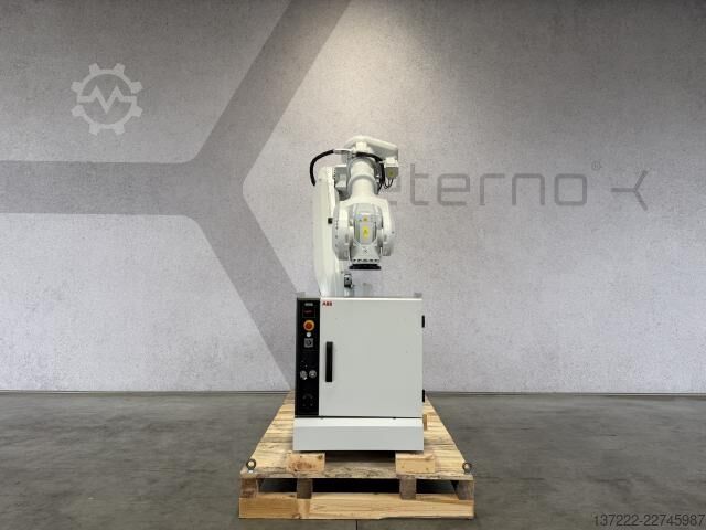 Ümberehitatud robot 1-aastase garantiiga ABB IRB 6700-150/3.20