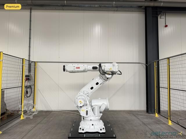 Ümberehitatud robot 1-aastase garantiiga ABB IRB 6700-200/2.6