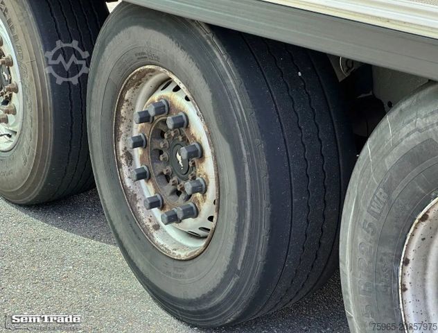 Kühlauflieger SCHMITZ CARGOBULL SCB*S3B THERMO KING SLXe 300 LIFT AXLE HOLLAND-T