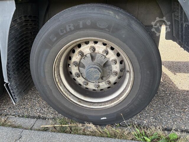 Mala Krone SD 27 Koffer / Textil / Conefctie / BPW Axles /...
