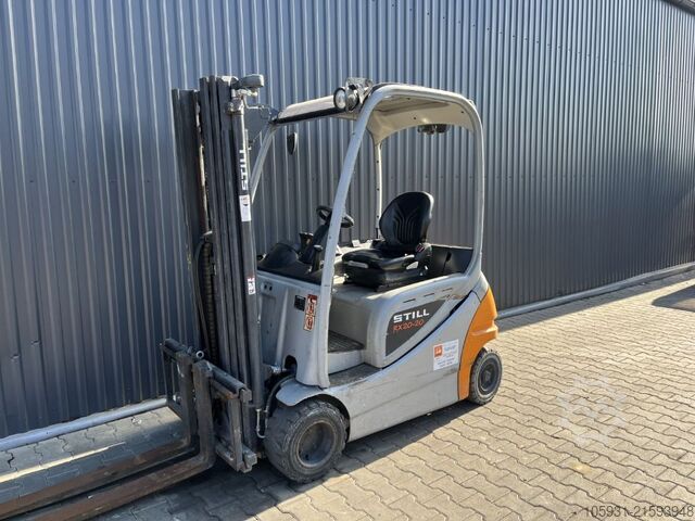 Empilhador eléctrico de 4 rodas Still RX20-20P