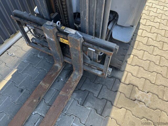 Empilhador eléctrico de 4 rodas Still RX20-20P