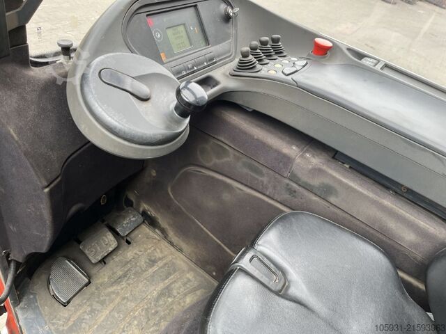 Empilhador retrátil Linde R16HD-01