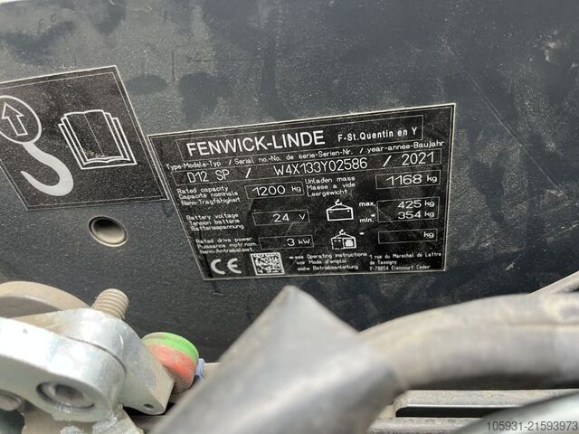 Empilhador de pé Linde D12SP