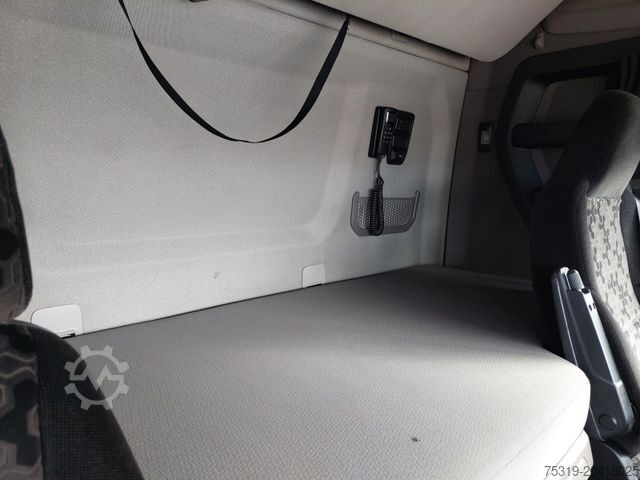 Standard tractor unit SCANIA R450 A4X2NB Luft/Luft Hydraulik