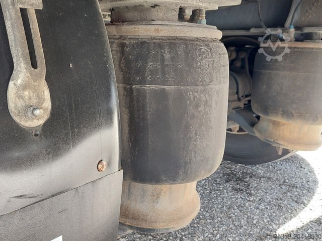 Jumbo truck MAN TGX 18.470 LL + Gniotpol G-4080 120 m3 Durchbar