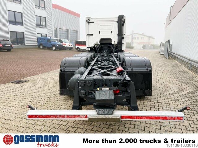 Chasis de camión Mercedes-Benz Actros 3551 L 8x2/4, Vorlauflenkachse,