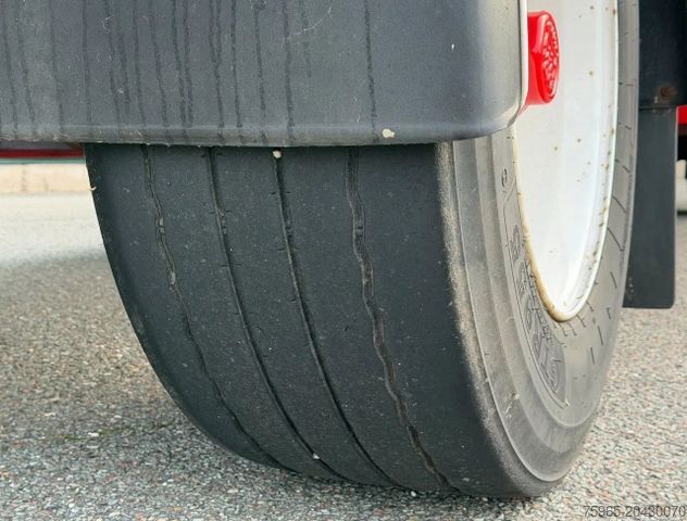 Rimorkio kutie  Heiwo CHASSIS + ISOLATED BOX 770x250x270 INSIDE