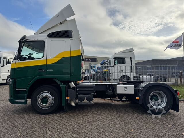 표준-SZM Volvo FM 330 / I-Shift / Euro 5 / TUV: 6-2025 / NL Truck
