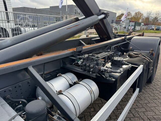 후크 암 시스템 Iveco Stralis AT450 / Manual Gearbox / Full Steel / A...