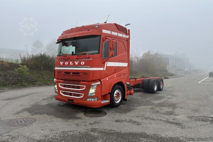 Sasi truk Volvo FH-460 6x2R Fahrgestell / wiss-Vehicle