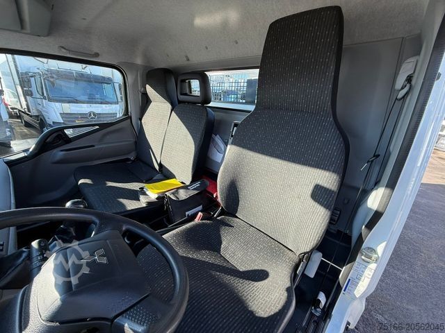 Furgón volquete trilateral FUSO FUSO 7 C 18 Kipper MEILLER 3-Seiten*AHK*NL 3,9 T