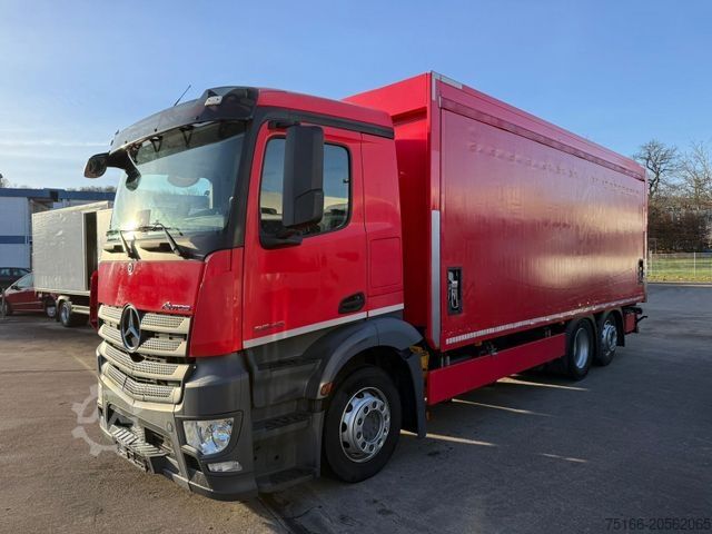 Lori minuman MERCEDES-BENZ ANTOS 2540 L Getränke 6,95 m LBW 2 T*AHK*LENK