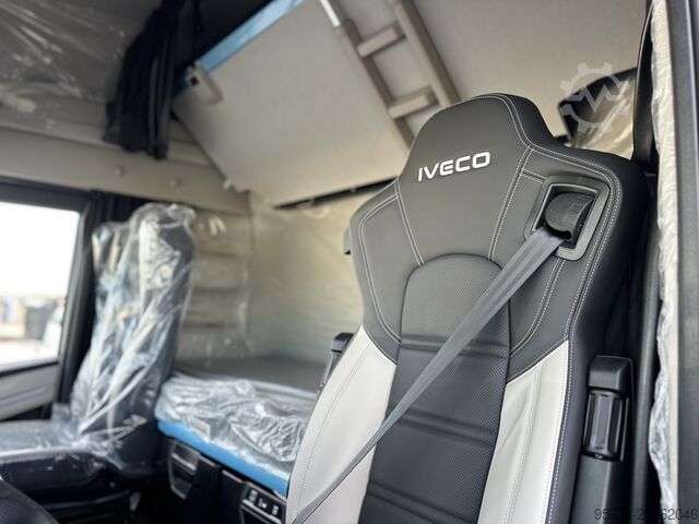 Standard dragbil Iveco S-WAY 580 MY 26