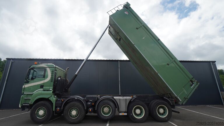 Volquete MAN TGS 49.460 10X8 TIPPER 309.000KM