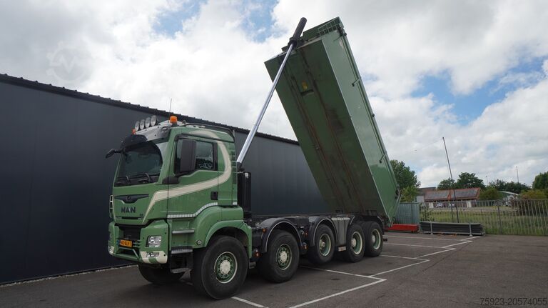 Volquete MAN TGS 49.460 10X8 TIPPER 309.000KM