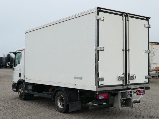 د یخچال بدن وین MAN 8.220 TGL BL 4x2, Thermo King, 3. Sitz, 5m lang