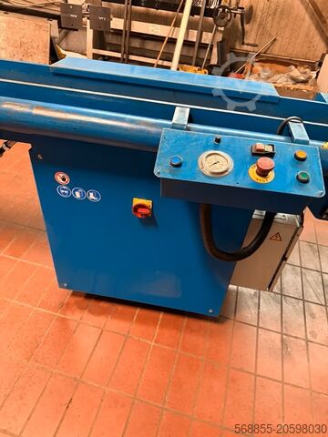 Raddrizzatrice idraulica per barre d’acciaio Burckhardt Metall- und Glasbau GmbH Stretchmaster 6000