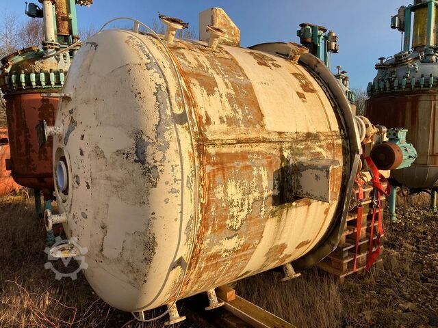 5,000 Litre Pfaudler Model BE5000 Vertical Glass Lined Reactor Pfaudler BE5000