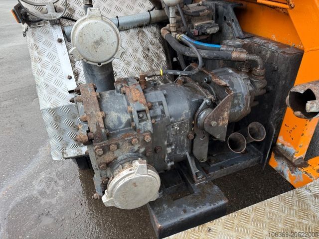 Вакуумная автоцистерна SCANIA P380 8x2*6 Hvidtved Larsen Flexline 414