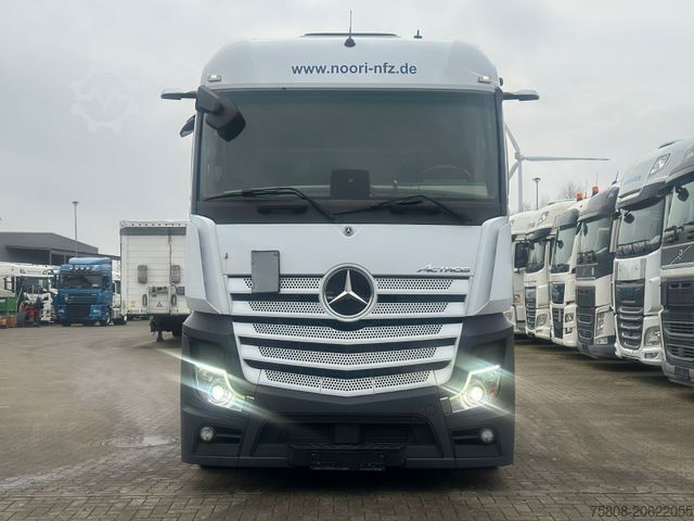 Rúmmá traktor eining MERCEDES-BENZ Actros 1848 Low Hubsattel Safety Retarder Xenon