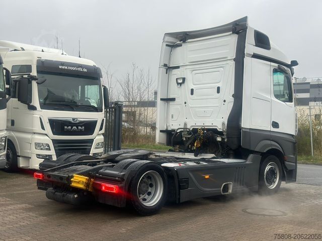 Rúmmá traktor eining MERCEDES-BENZ Actros 1848 Low Hubsattel Safety Retarder Xenon