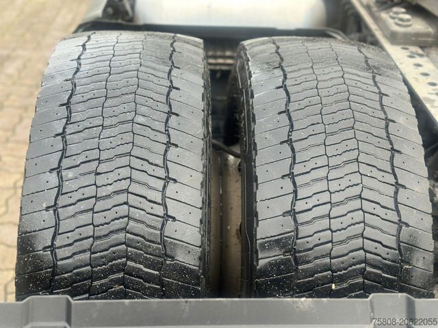 Rúmmá traktor eining MERCEDES-BENZ Actros 1848 Low Hubsattel Safety Retarder Xenon