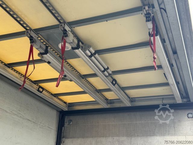 Autocamion transport băuturi MERCEDES-BENZ ANTOS 2536 L / AHK / LBW / LENKACHSE