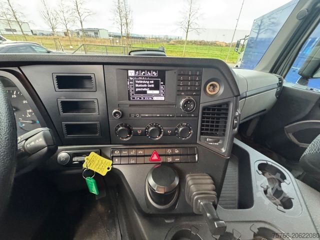 Autocamion transport băuturi MERCEDES-BENZ ANTOS 2536 L / AHK / LBW / LENKACHSE