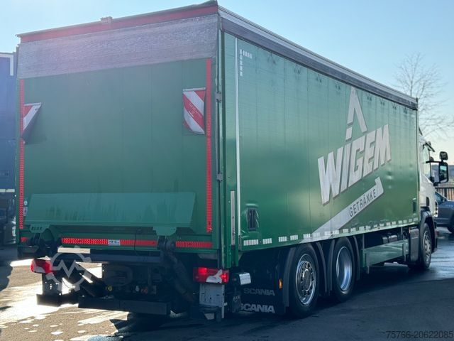 Autocamion transport băuturi SCANIA P 320 / LBW / 2 x AHK / LENKACHSE / 18 PAL