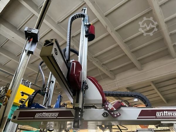 Sprøytestøping maskin Arburg 320C 500-170 mit dem Roboter