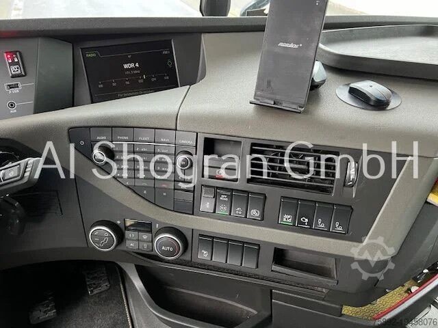 Kokmateriālu transportieris Volvo FH 16.750 6x4 Kran Palfinger M 12 L 97 / EURO 6