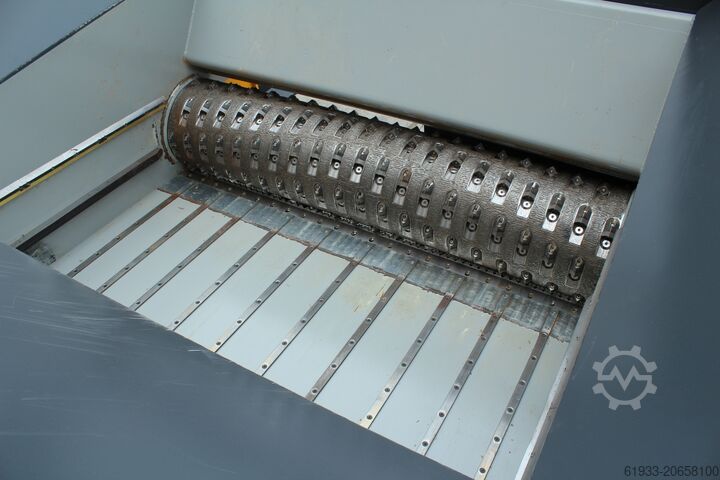 Trituradora de un eje Genox BH2800