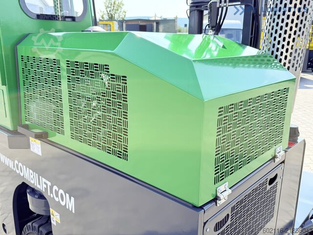 čtyřcestný vysokozdvižný vozík Combilift C2500 TRIPLEX 4900 Width: 1900 mm GAS