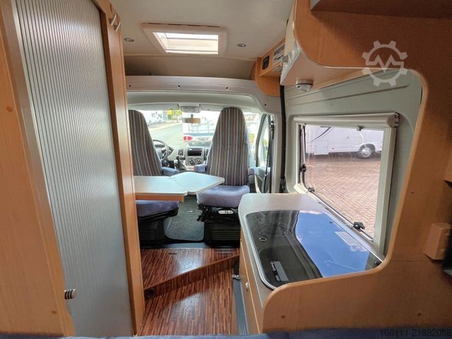 Τροχόσπιτο αυτοκινούμενο HYMER/ERIBA Car - Festbett -  - Solar - Klima -