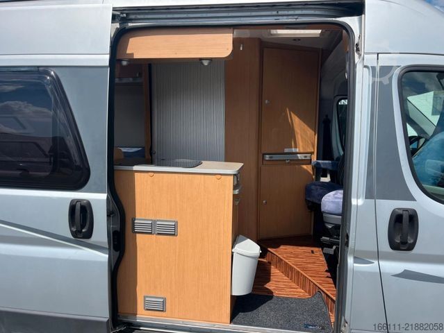 Τροχόσπιτο αυτοκινούμενο HYMER/ERIBA Car - Festbett -  - Solar - Klima -