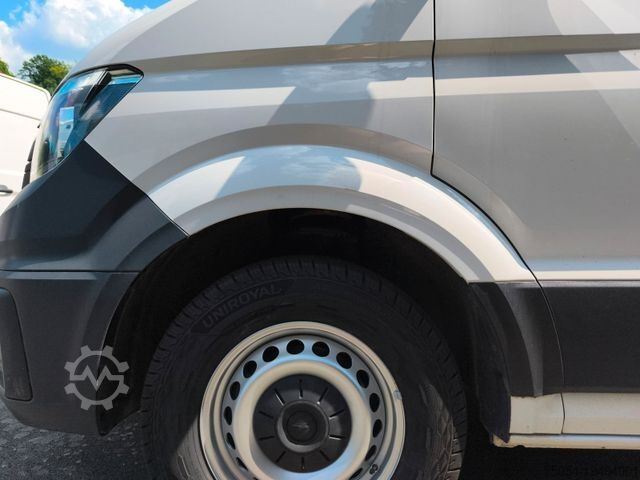 Dubă cu acoperiș înalt VOLKSWAGEN Crafter Kasten Kasten 35lang Hochdach FWD