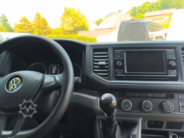 Dubă cu acoperiș înalt VOLKSWAGEN Crafter Kasten Kasten 35lang Hochdach FWD
