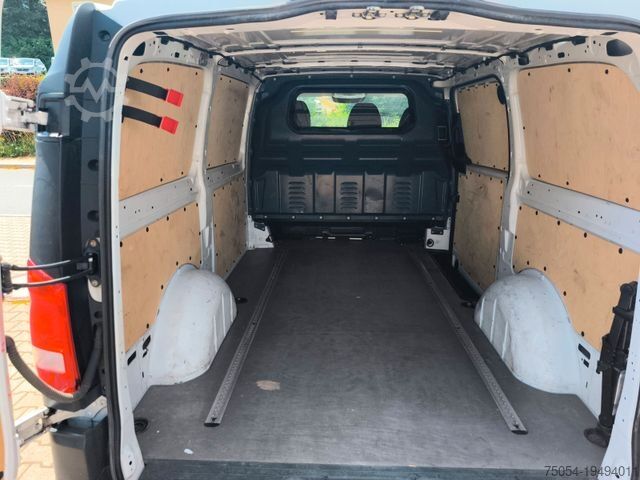 Ploščati dostavnik MERCEDES-BENZ Vito Kasten 119CDI RWD lang Automatik