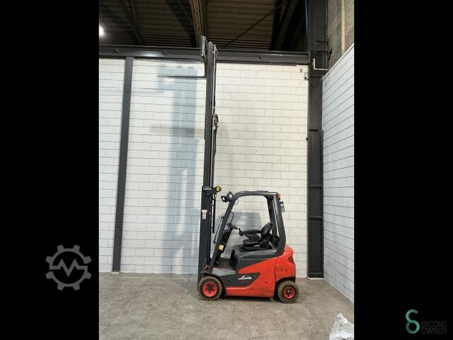 Forklift Linde E16P