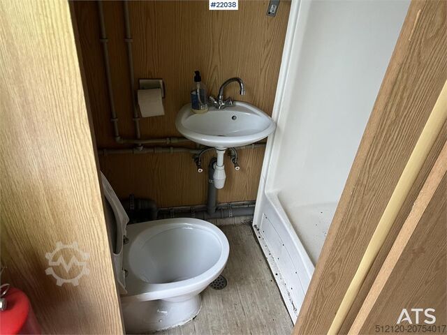 Entreprenadmaskiner  20 fot container m/ wc, dusj, vask, varmtvannsbere