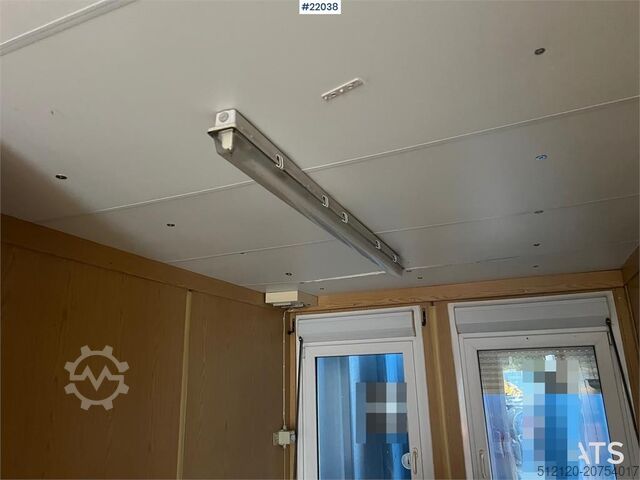 Entreprenadmaskiner  20 fot container m/ wc, dusj, vask, varmtvannsbere