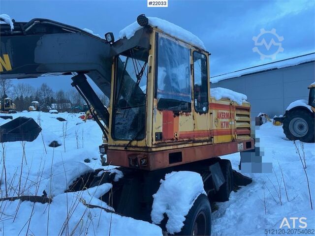 Koparka kołowa Åkerman H7M wheeled excavator with bucket
