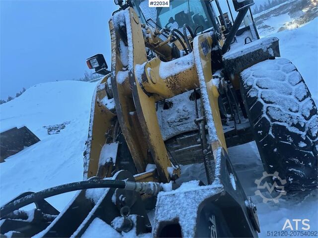 Hjullastare Komatsu WA380-7 wheel loader w/ bucket, scale, summer and